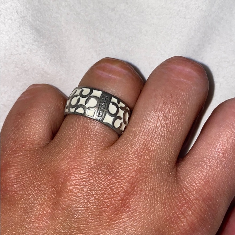 Coach ring - Picture 4 of 4